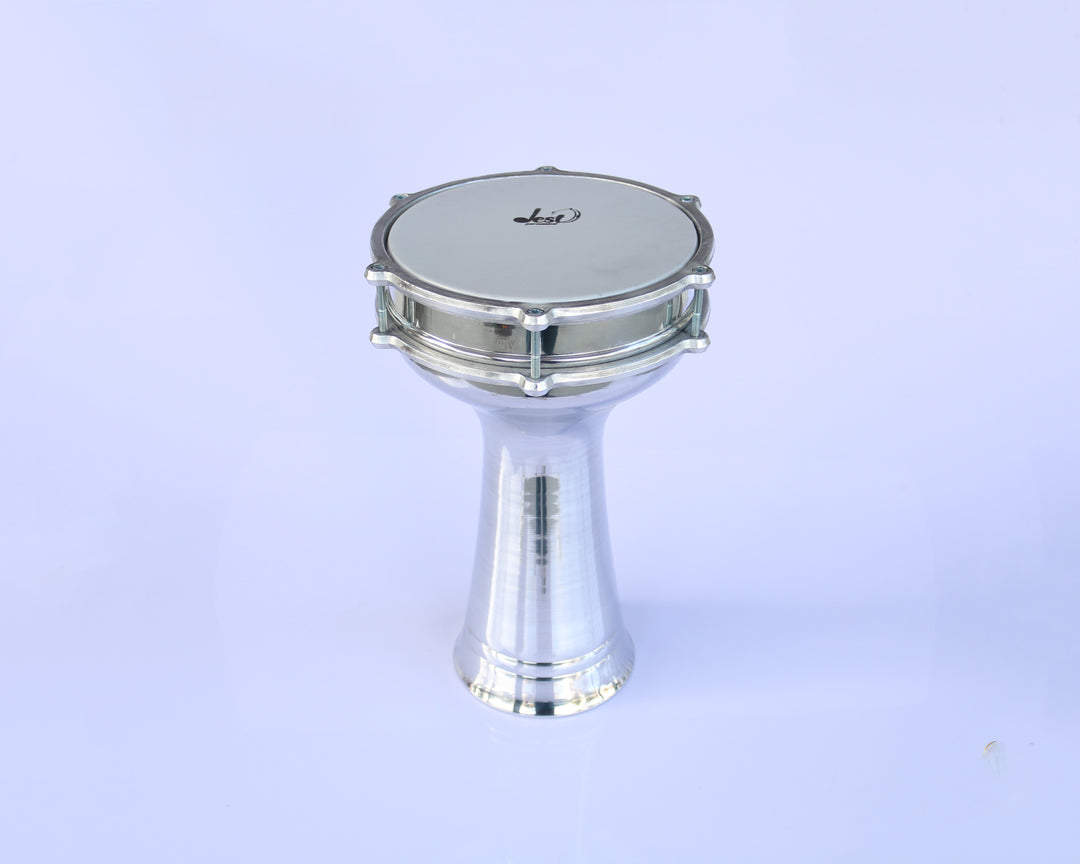 Darbuka turca Trir Music con cuerpo de aluminio y parche sintético