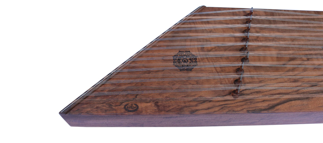 Sadeghi santoor SS-409 with walnut body and mezrabs
