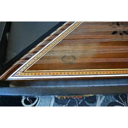 Santour persan Sadeghi avec chevalets et hard case